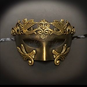 Meet your Posher, Everett